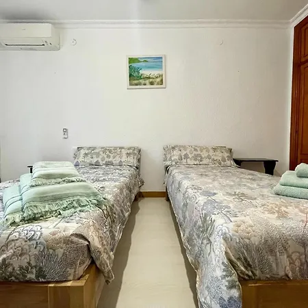 With Shared Pool In Pals Apartment *