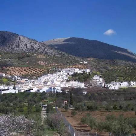 With Shared Pool In Pals Appartamento Begur